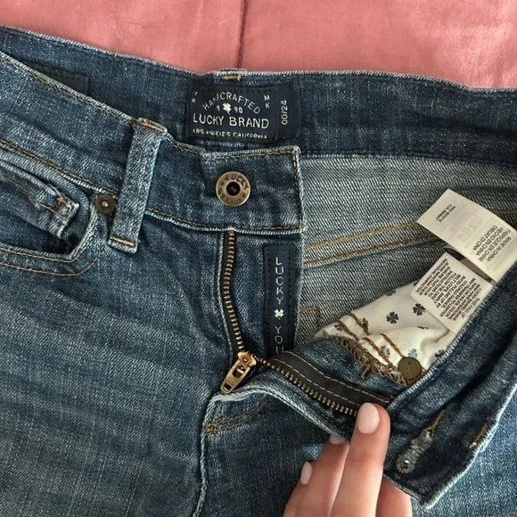 *BUNDLE* Lucky Brand denim shorts - Picture 9 of 12